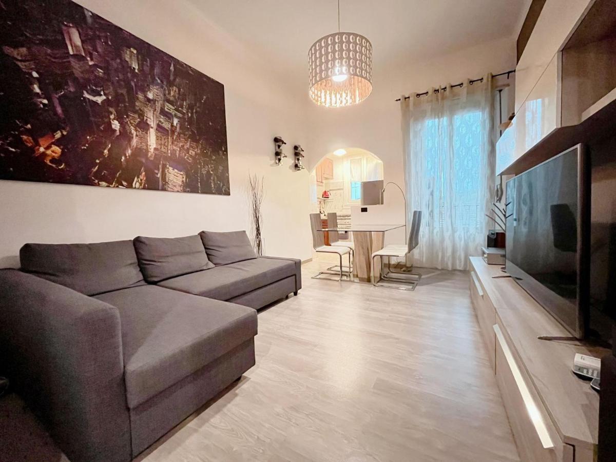 Apartment Roibooking Orange